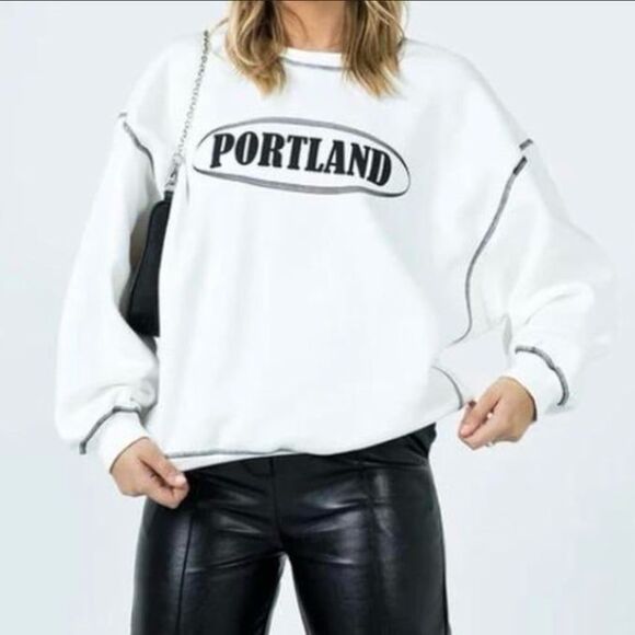 Princess Polly Portland Graphic crewneck Sweatshirt - Picture 1 of 6